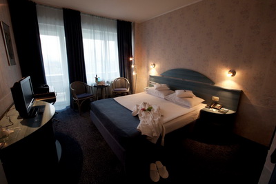 Hotel Continental Forum Oradea World Travel Group